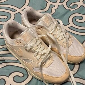 Nike Air Max Guava Ice Beige and White Casual Sneakers